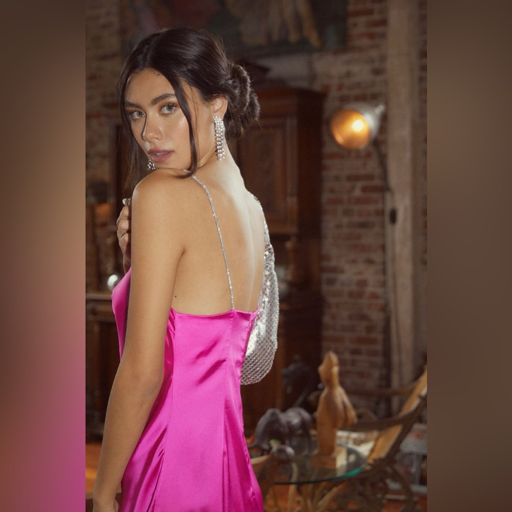 Pink dress